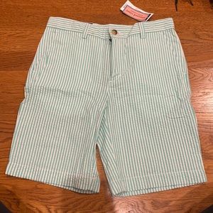 Boys Vineyard vines breaker short